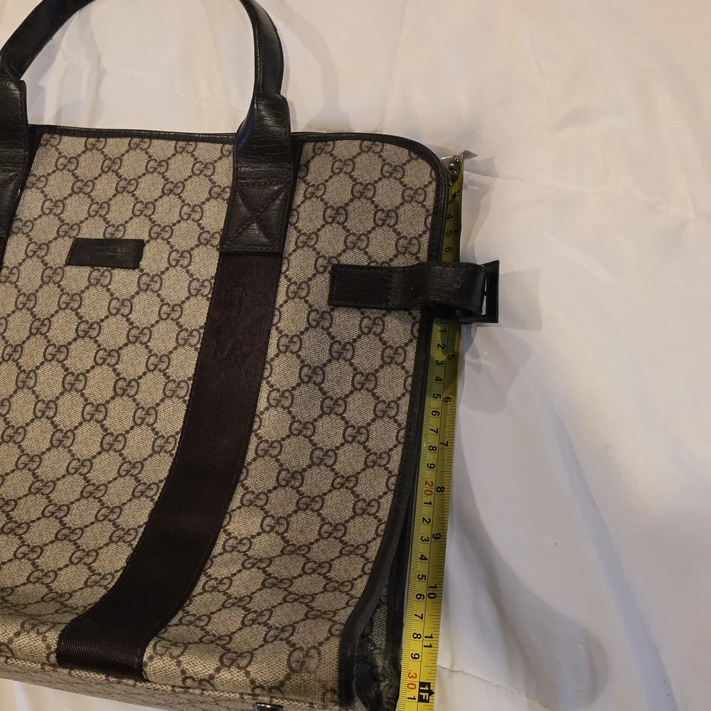 Authentic Gucci Tote Bag.